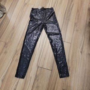 Black sequin stretch leggings